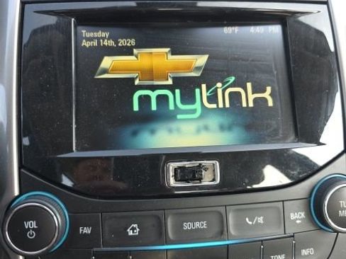 Used 2015 Chevrolet Malibu LT w/ Power Convenience Package image 8