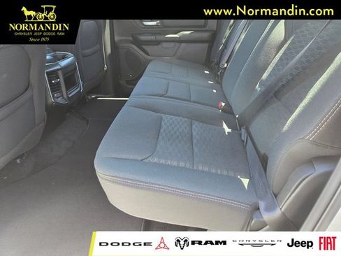 New 2026 RAM 1500 Express AWD/4WD image 7