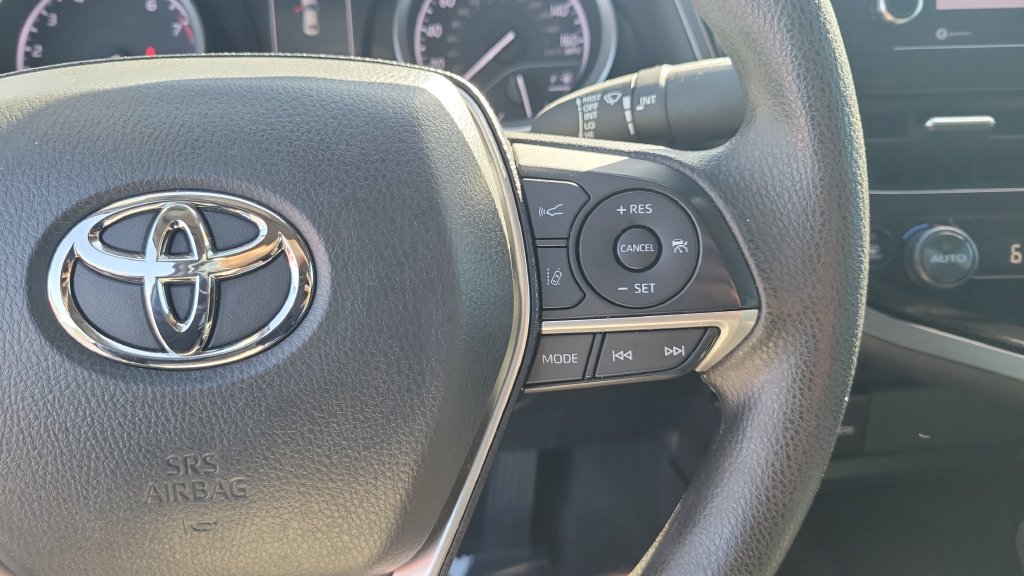 Used 2024 Toyota Camry LE w/ Convenience Package FWD image 20