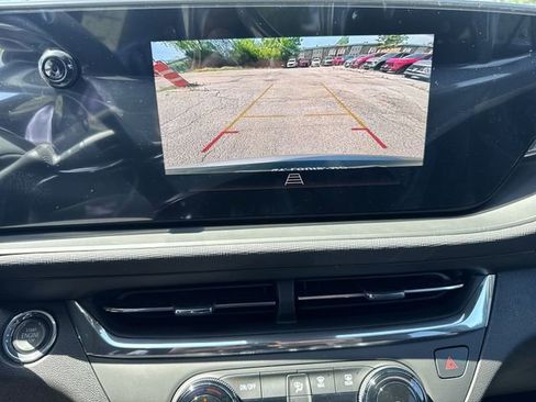 New 2026 Buick Envista Preferred w/ Convenience II Package FWD image 17