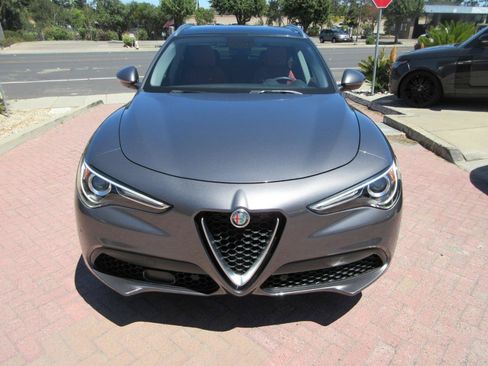 Used 2019 Alfa Romeo Stelvio Ti AWD/4WD image 70