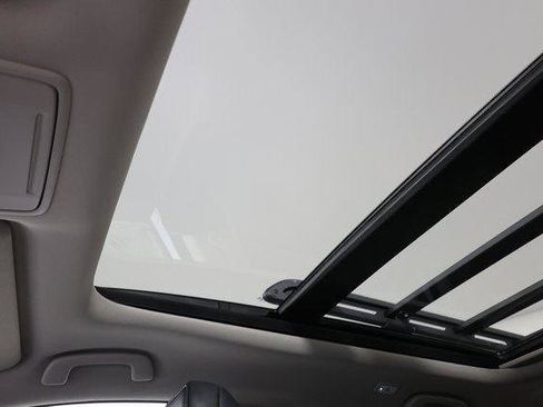 New 2026 Honda Pilot Touring image 22