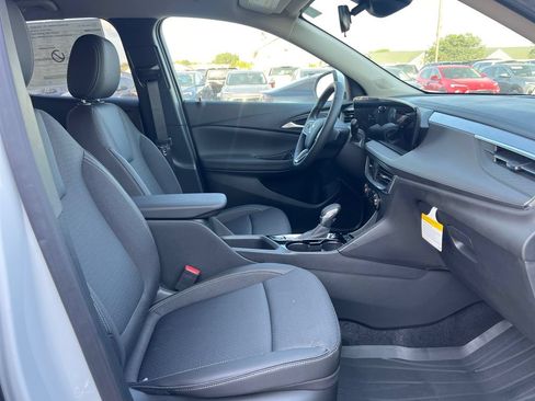 New 2026 Buick Encore GX Preferred w/ Advanced Technology Package FWD image 32
