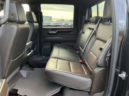 Used 2024 GMC Sierra 2500 Denali w/ Denali Reserve Package image 31