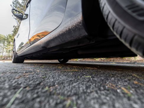 Used 2020 Chevrolet Malibu LT w/ Leather Package image 17