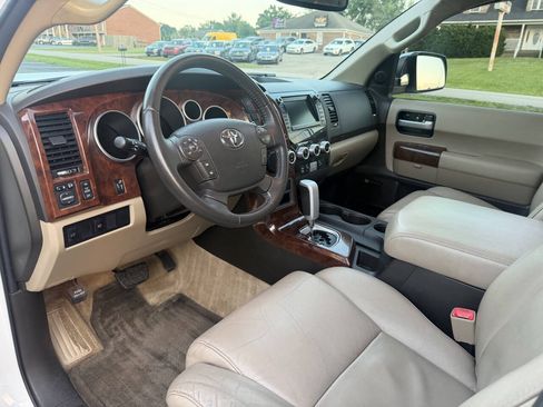 Used 2011 Toyota Sequoia Limited RWD image 15
