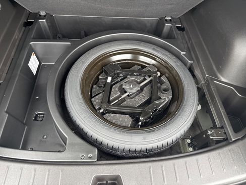 Used 2025 Chevrolet Blazer RS image 7