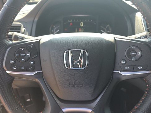 Used 2024 Honda Passport TrailSport image 24