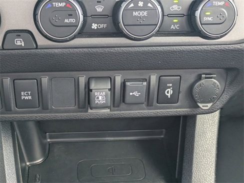 Used 2023 Toyota Tacoma TRD Sport image 22