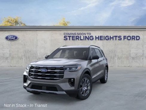 New 2026 Ford Explorer Active w/ Active Comfort Package image 2