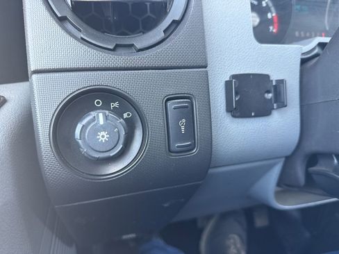 Used 2014 Ford F250 XL w/ Power Equipment Group image 38