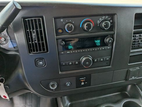 Used 2024 Chevrolet Express 2500 w/ Driver Convenience Package RWD image 21