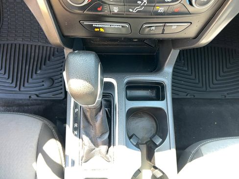 Used 2018 Ford Escape SE FWD image 20