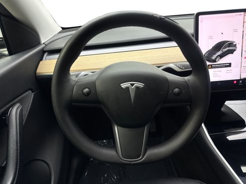 Used 2020 Tesla Model Y Long Range AWD/4WD image 56