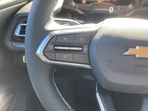 New 2025 Chevrolet Traverse LT w/ Sun and Wheel Package image 15