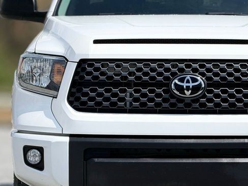 Used 2021 Toyota Tundra SR5 w/ SX Package AWD/4WD image 14