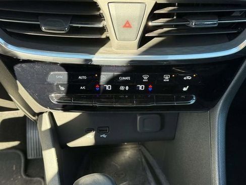 New 2024 Buick Encore GX Avenir w/ Avenir Technology Package image 17