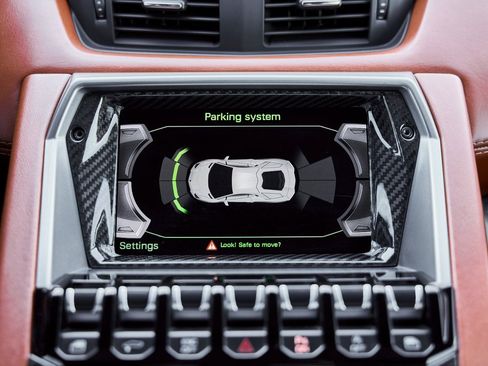 Used 2018 Lamborghini Aventador S image 77