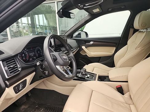Used 2023 Audi Q5 2.0T Premium Plus AWD/4WD image 5