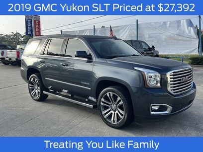 Used 2019 GMC Yukon SLT w/ Premium Edition