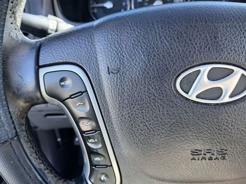 Used 2010 Hyundai Santa Fe SE image 22