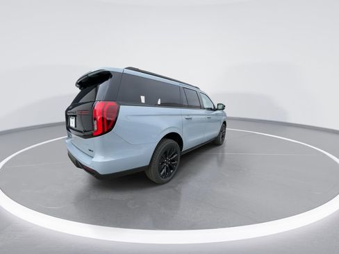 New 2025 Ford Expedition Max Platinum w/ Stealth Appearance Package AWD/4WD image 8
