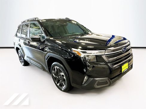 Used 2026 Subaru Forester Limited AWD/4WD image 3