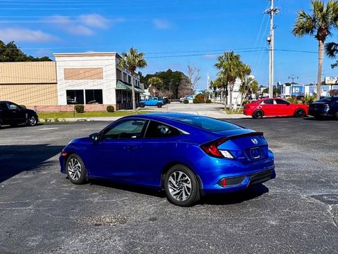 Used 2020 Honda Civic LX image 4