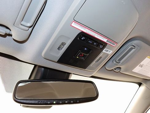 Used 2023 Toyota Camry XSE image 21