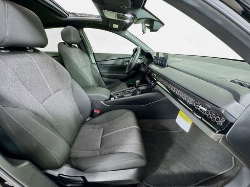 Used 2025 Honda Accord Sport image 35