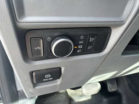 Used 2021 Ford F150 XL w/ Equipment Group 101A High RWD image 18
