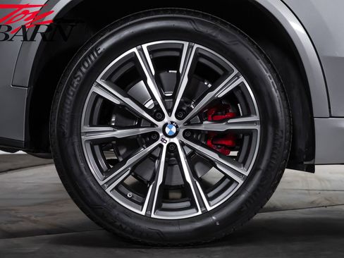 Used 2026 BMW X5 M60i AWD/4WD image 17