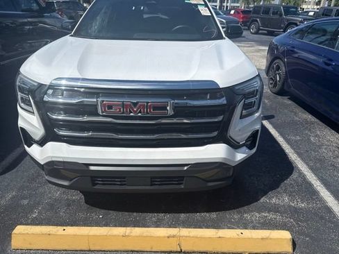 Used 2025 GMC Terrain Elevation AWD/4WD image 7