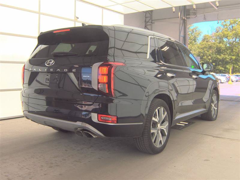 Used 2022 Hyundai Palisade Limited w/ Cargo Package AWD/4WD image 5