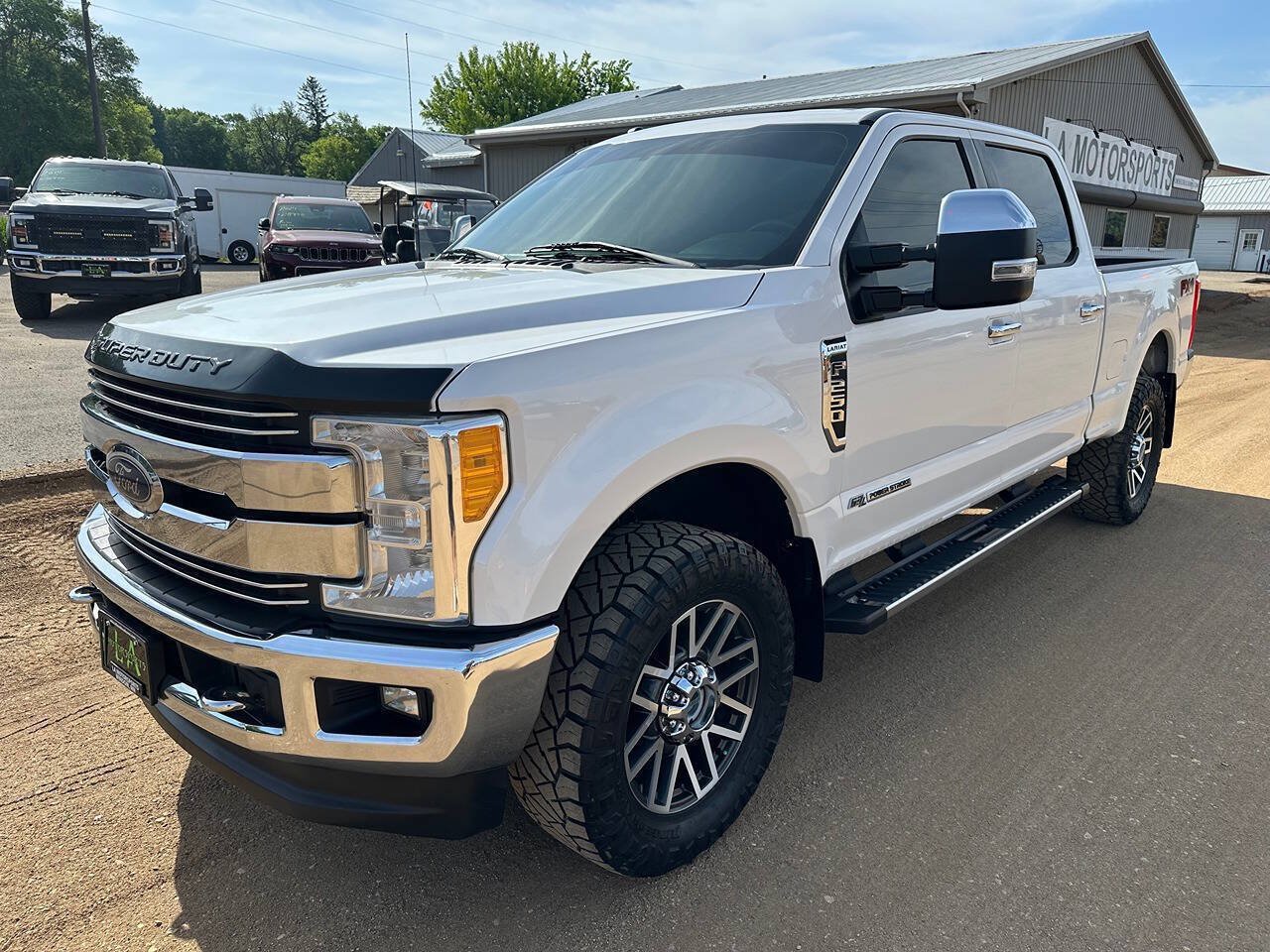 Used 2017 Ford F250 Lariat w/ Chrome Package AWD/4WD image 9