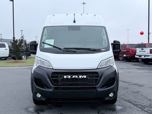 Used 2026 RAM ProMaster 2500 w/ Convenience Group FWD image 3
