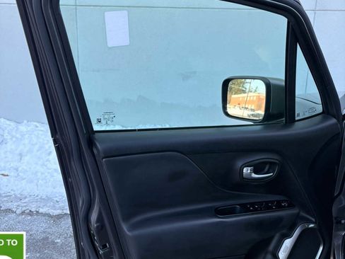 Used 2020 Jeep Renegade Limited w/ Trailer Tow Group image 8