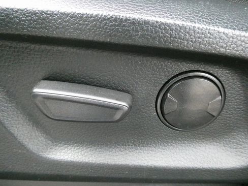 Used 2022 Ford Ranger XLT w/ Equipment Group 302A High image 22