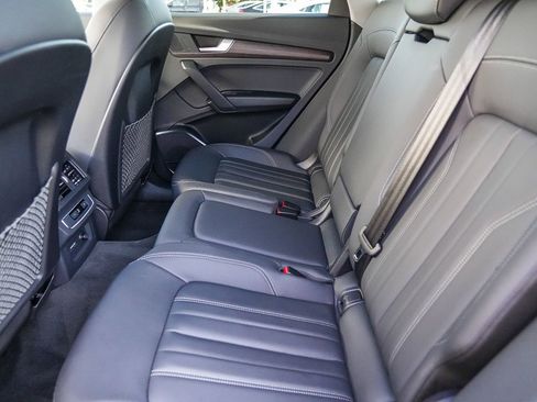 Certified 2023 Audi Q5 2.0T Premium w/ Convenience Package AWD/4WD image 20