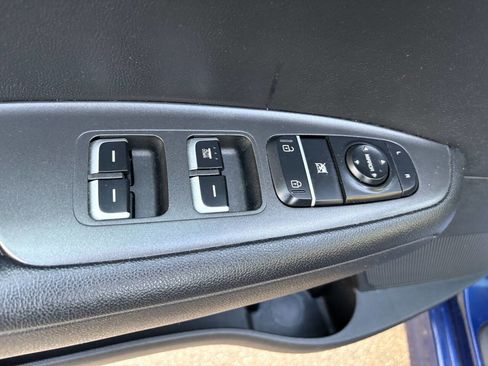 Used 2018 Kia Optima LX w/ 17" Alloy Wheels Package image 27