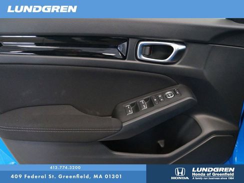 Used 2025 Honda Civic Sport image 14