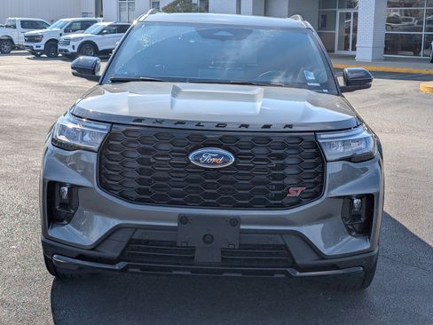 New 2026 Ford Explorer ST w/ Sun And Sound Package image 3