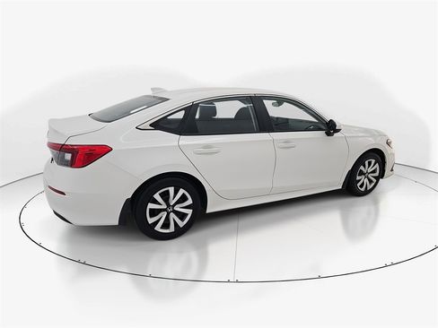 Certified 2023 Honda Civic LX image 5