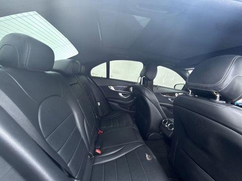 Used 2019 Mercedes-Benz C 300 4MATIC Sedan w/ Premium Package image 32