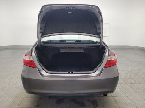 Used 2017 Toyota Camry LE FWD image 29