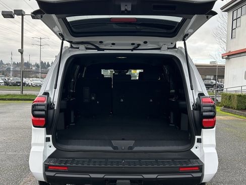Certified 2025 Toyota 4Runner SR5 image 24