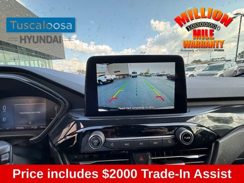 Used 2025 Ford Escape ST-Line image 16