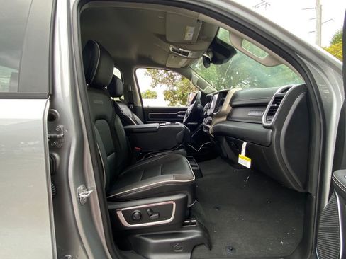 Used 2022 RAM 1500 Laramie image 17
