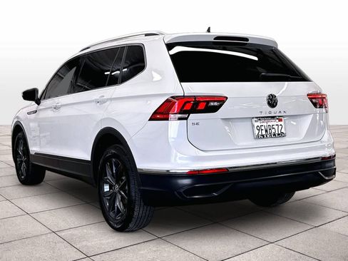 Used 2023 Volkswagen Tiguan SE FWD image 7