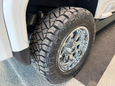 Used 2021 GMC Sierra 2500 Denali w/ Denali Ultimate Package image 27